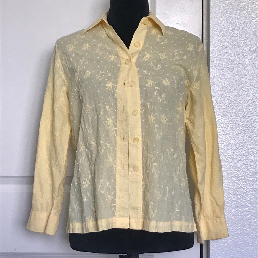 Draper’s & Damon’s Yellow Embroidered Button Up
